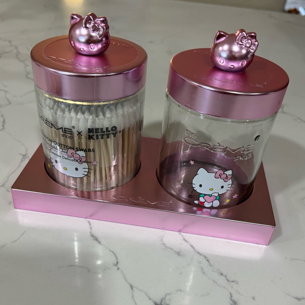 The Crème Shop x Hello Kitty Chic Reusable Glass Jar Set Pink